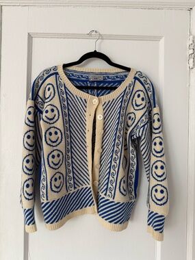 Cream & Blue Smiley-Knit Button Cardigan